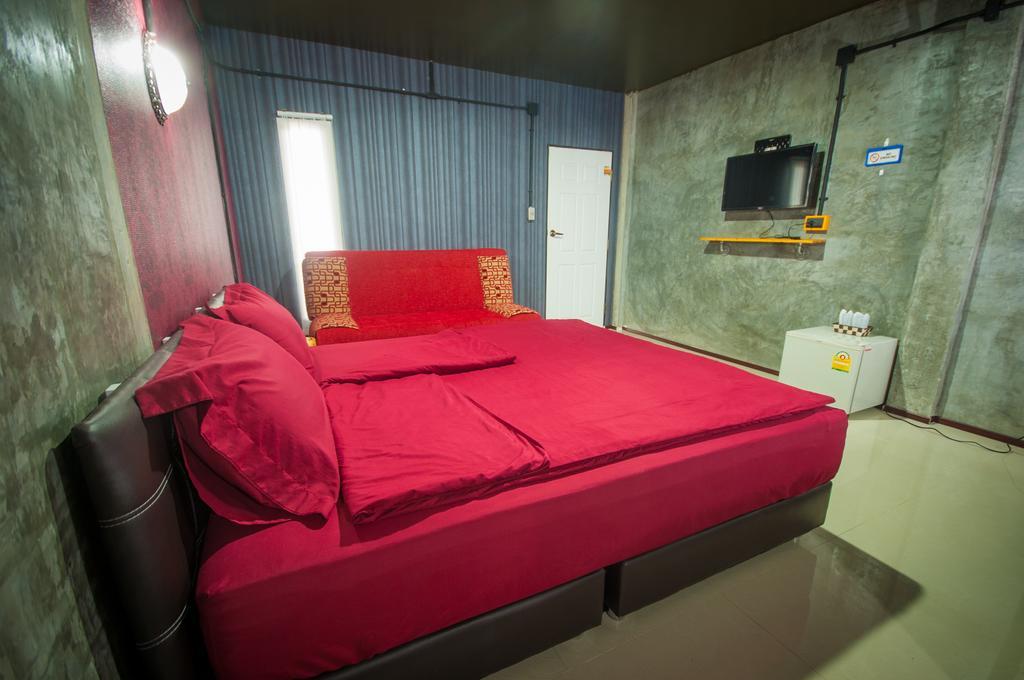 Baantung Homestay Mukdahan Exteriör bild