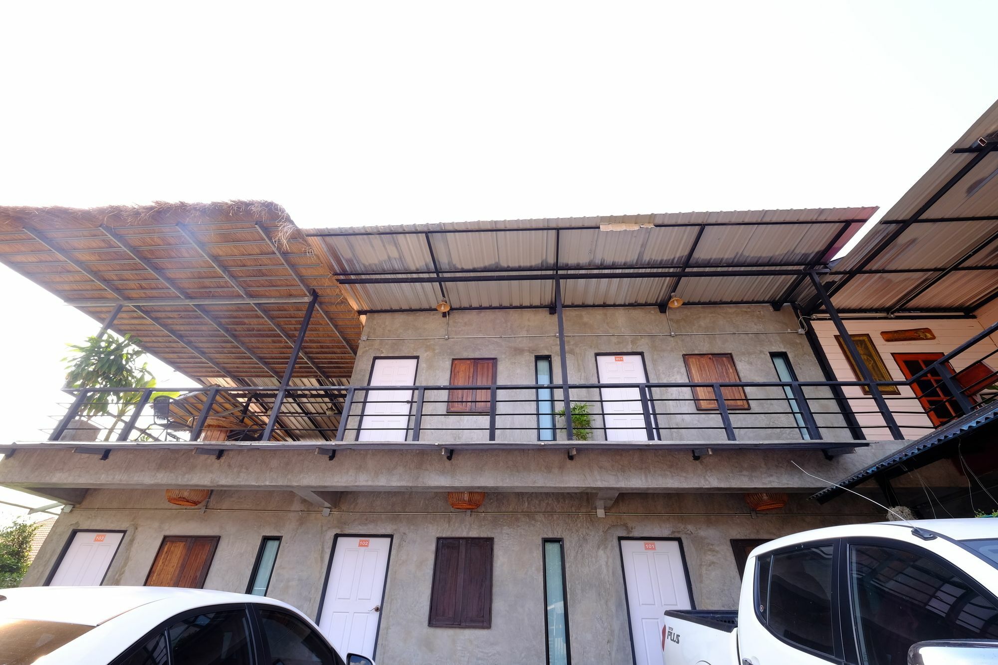 Baantung Homestay Mukdahan Exteriör bild