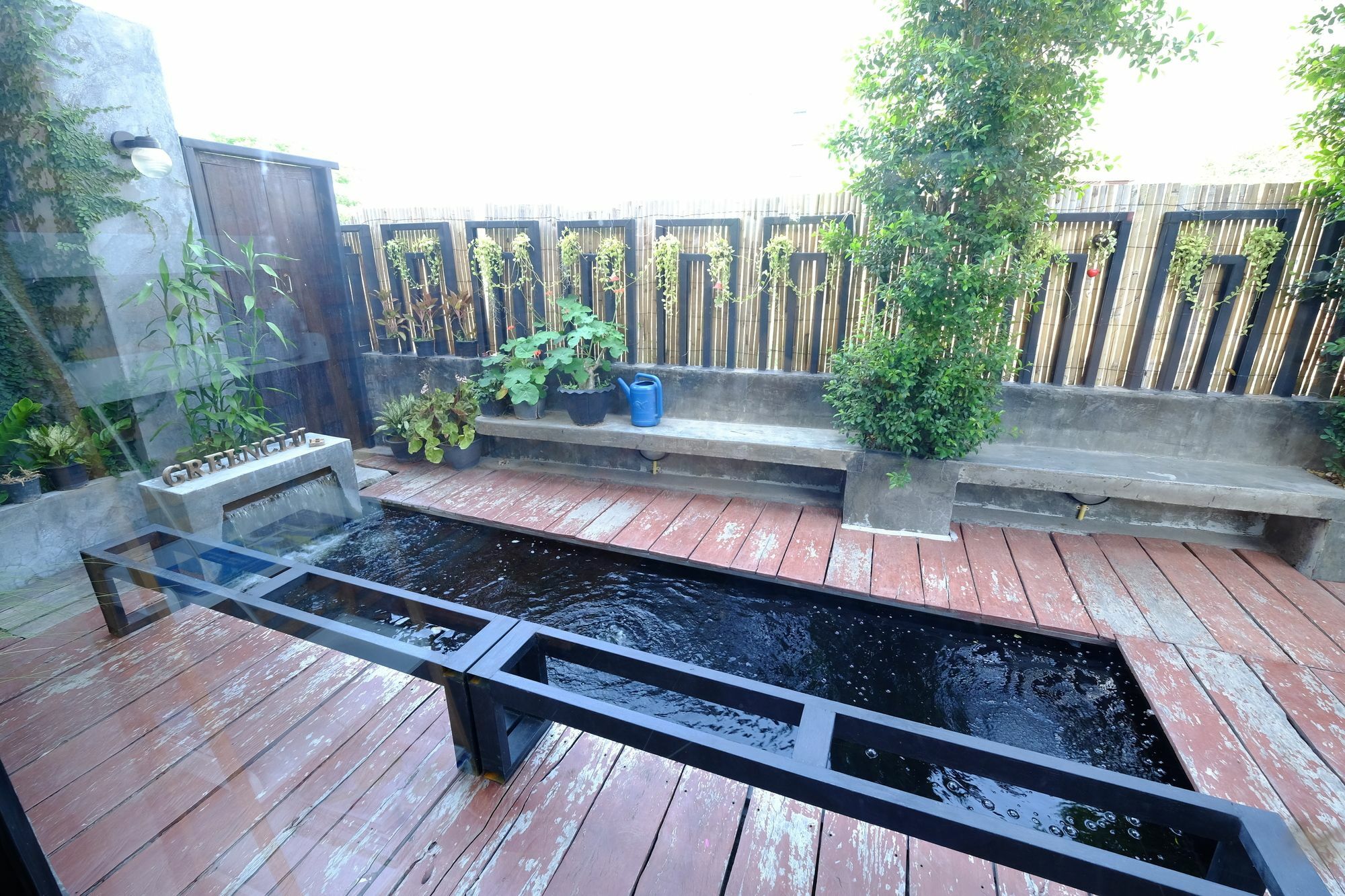 Baantung Homestay Mukdahan Exteriör bild